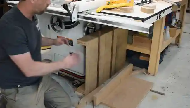 can a table saw be stored in a shed? 2