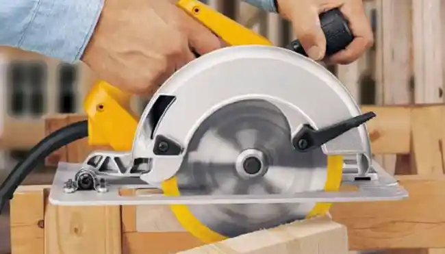 How to Rip Laminate Flooring With a Circular Saw: Follow the Steps