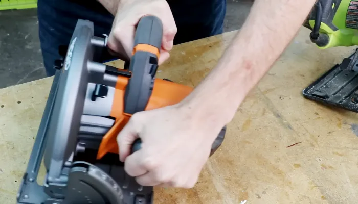 Why Does My Circular Saw Keep Stopping: Potential Reasons and Solutions