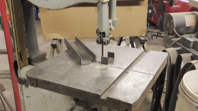 How to Slow Down a Band Saw: 4 Methods to Apply