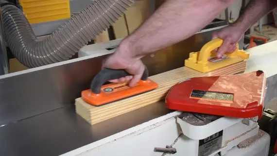 How to Rip a 2x4 With a Table Saw: 4 Steps to Follow