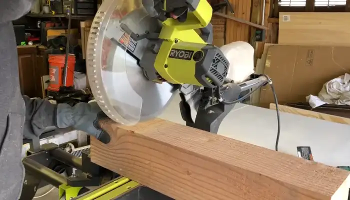 Can a 10 Inch Miter Saw Cut a 4×4: 8 Considering Factors