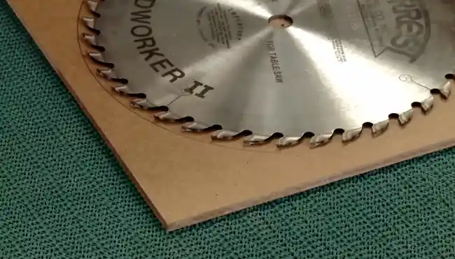 Is it beneficial to have more saw teeth on a miter saw blade