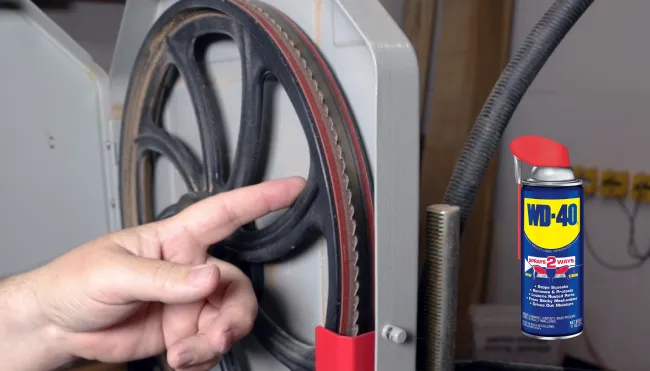 Can I use WD-40 to clean bandsaw tires
