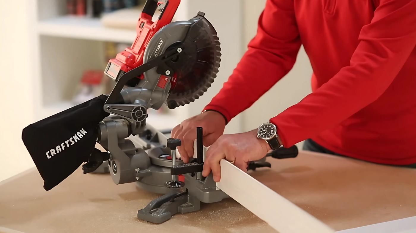 how to cut trim with a miter saw