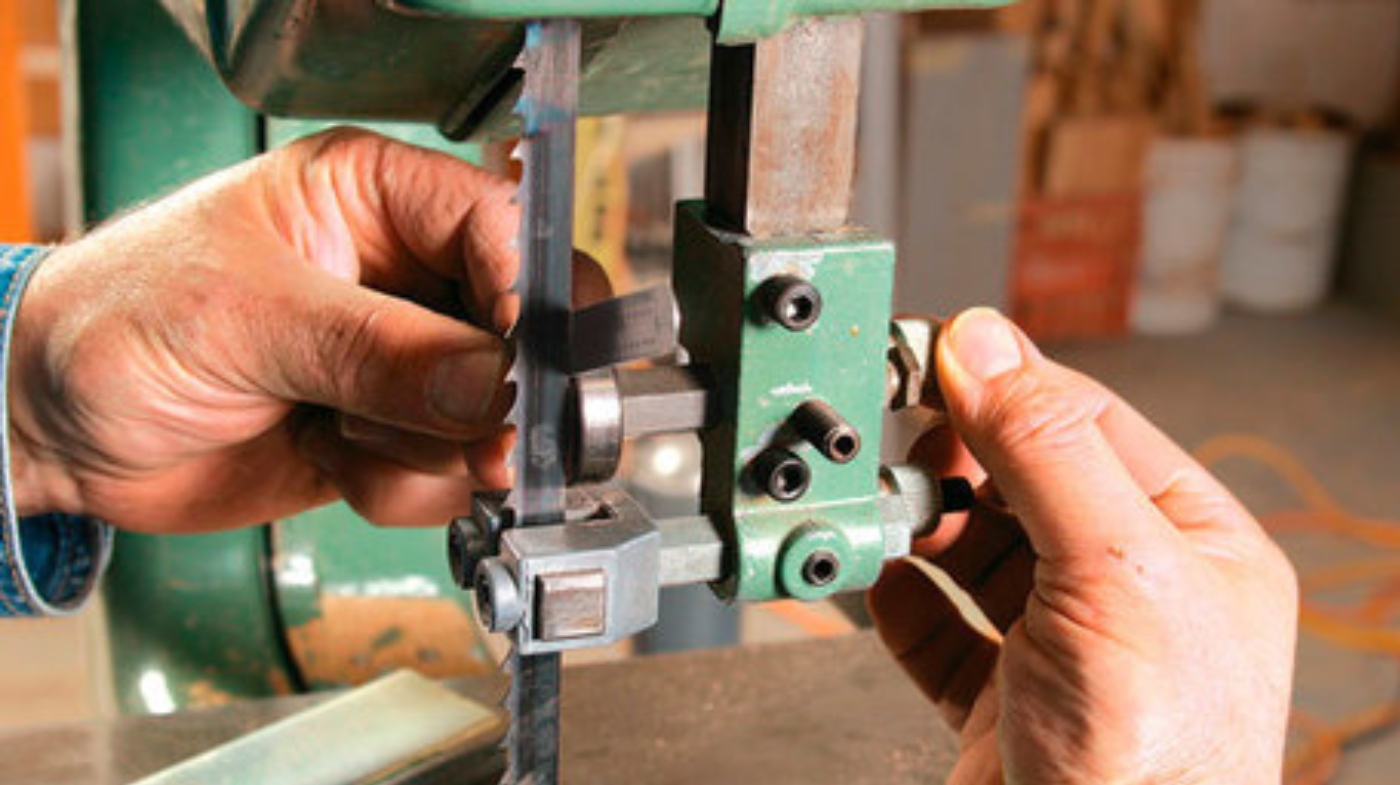 How to Set Up a Bandsaw