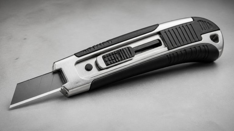 best utility knife for drywall